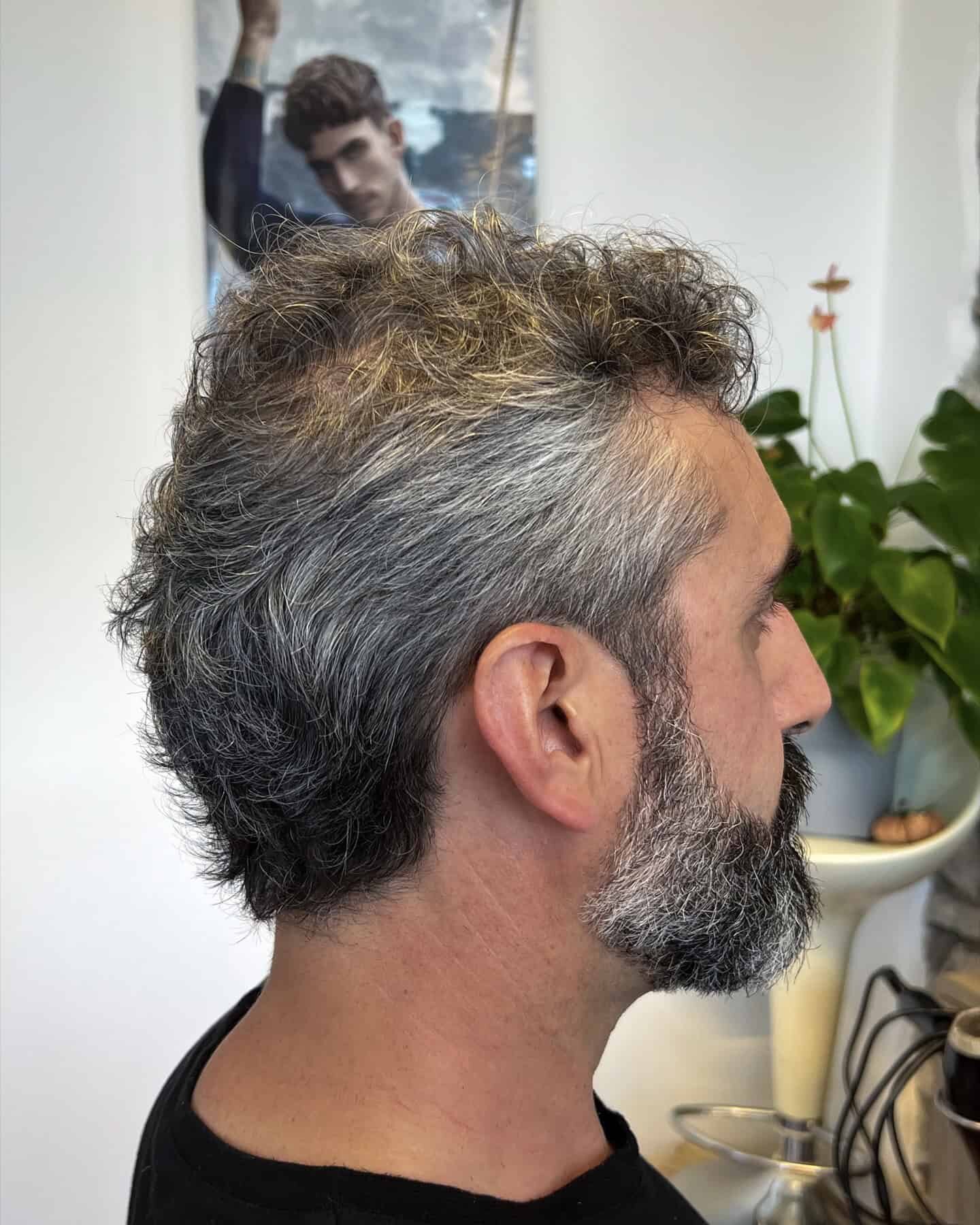 Lavoro di Semplicemente Uomo